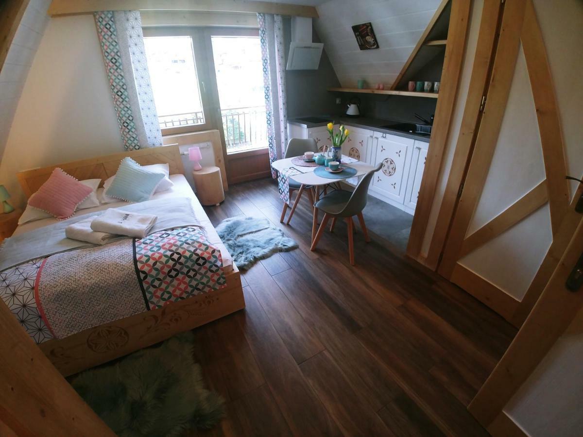 U Hani W Poblizu Goracy Potok I Termy Szaflary Esterno foto