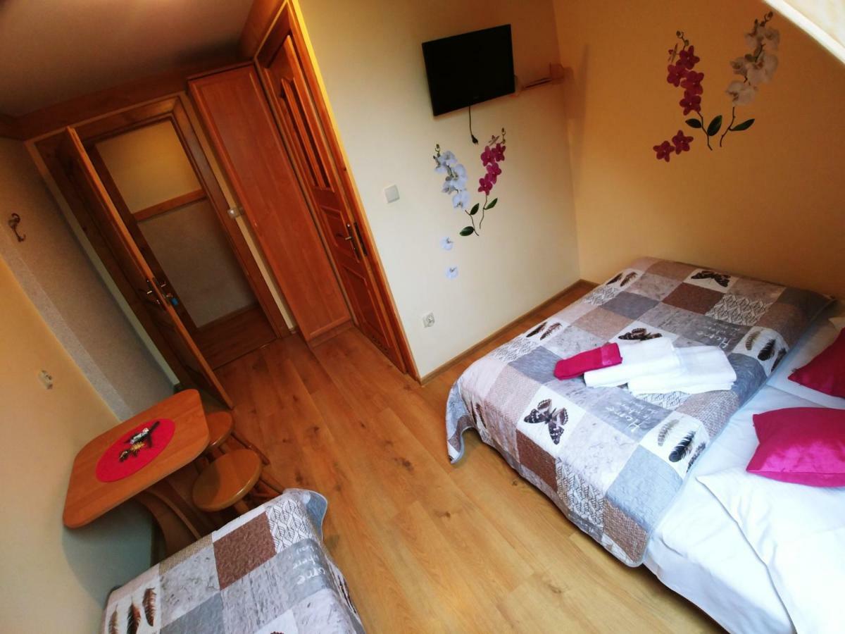 U Hani W Poblizu Goracy Potok I Termy Szaflary Esterno foto