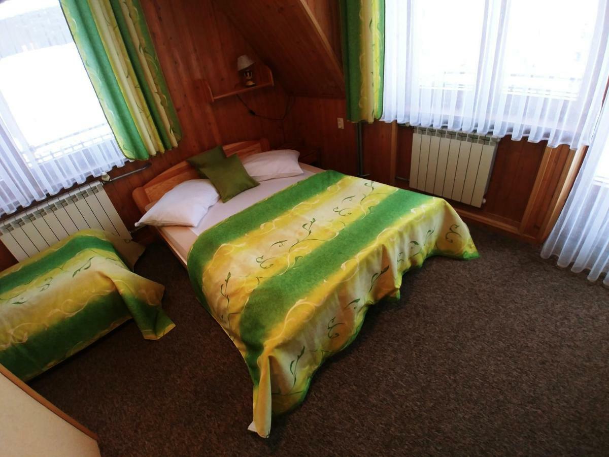 U Hani W Poblizu Goracy Potok I Termy Szaflary Esterno foto