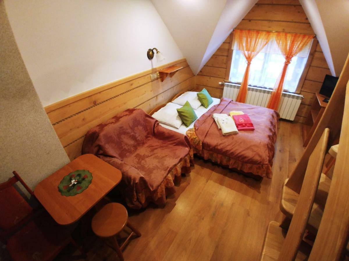 U Hani W Poblizu Goracy Potok I Termy Szaflary Esterno foto